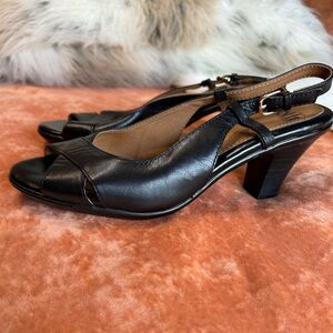 Sofft ⚜️ Black Leather Peep Toe Strappy Heels